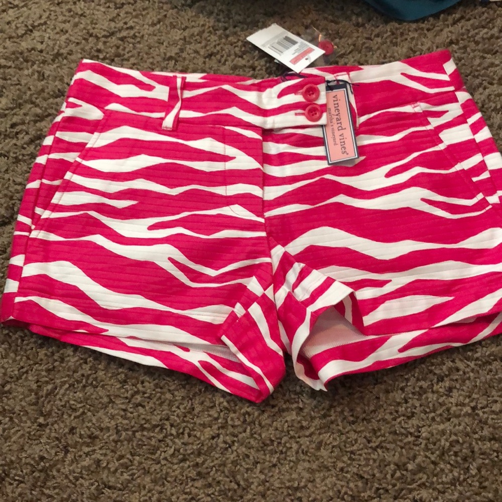 Vineyard vine shorts